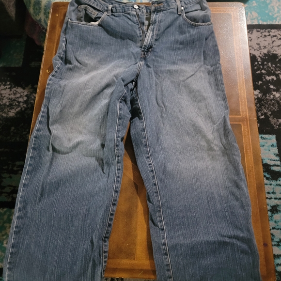 Guess Men's Relaxed Fit Denim Jeans - Picture 1 of 2